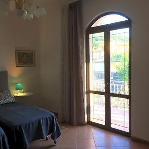 Rosa , Berat Albania